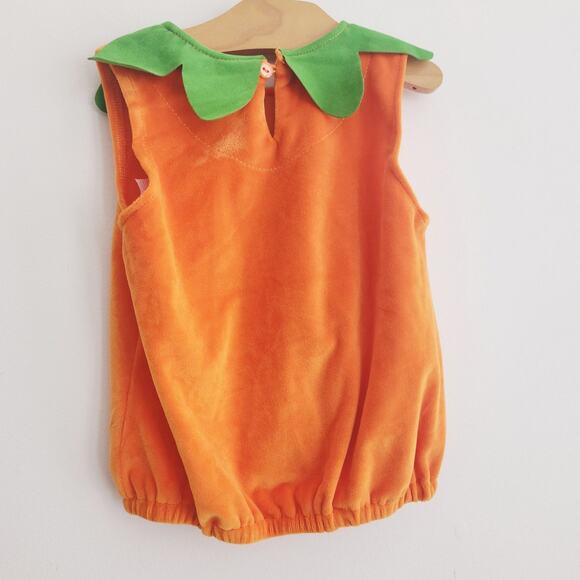 9-12M Jack- o-lantern costume. - Picture 3 of 3